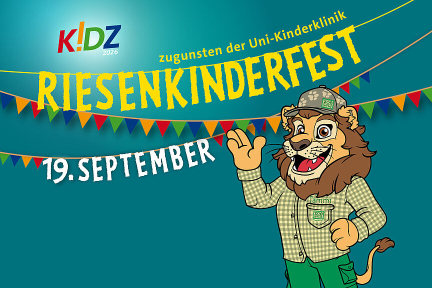 Zoo Maskottchen Tammi vor türkisem Hintergrund, Wimpelkette mit Schriftzug KIDZ Riesenkinderfest, 19. September